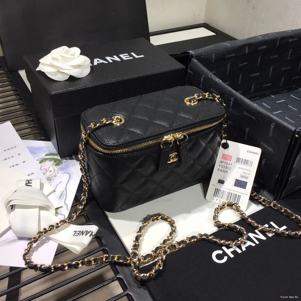 First Bag Ru VANITY CHANEL CASE 0726